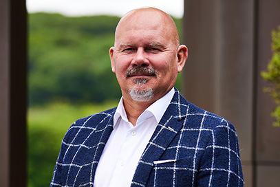 Leadership_Mark_Phillips_CFO