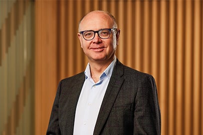 Leadership_Ian_Hughes_Commercial_CEO